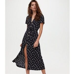 Wilfred Aritzia Button Up Maxi Shirt Dress Daisy Print size Small Navy